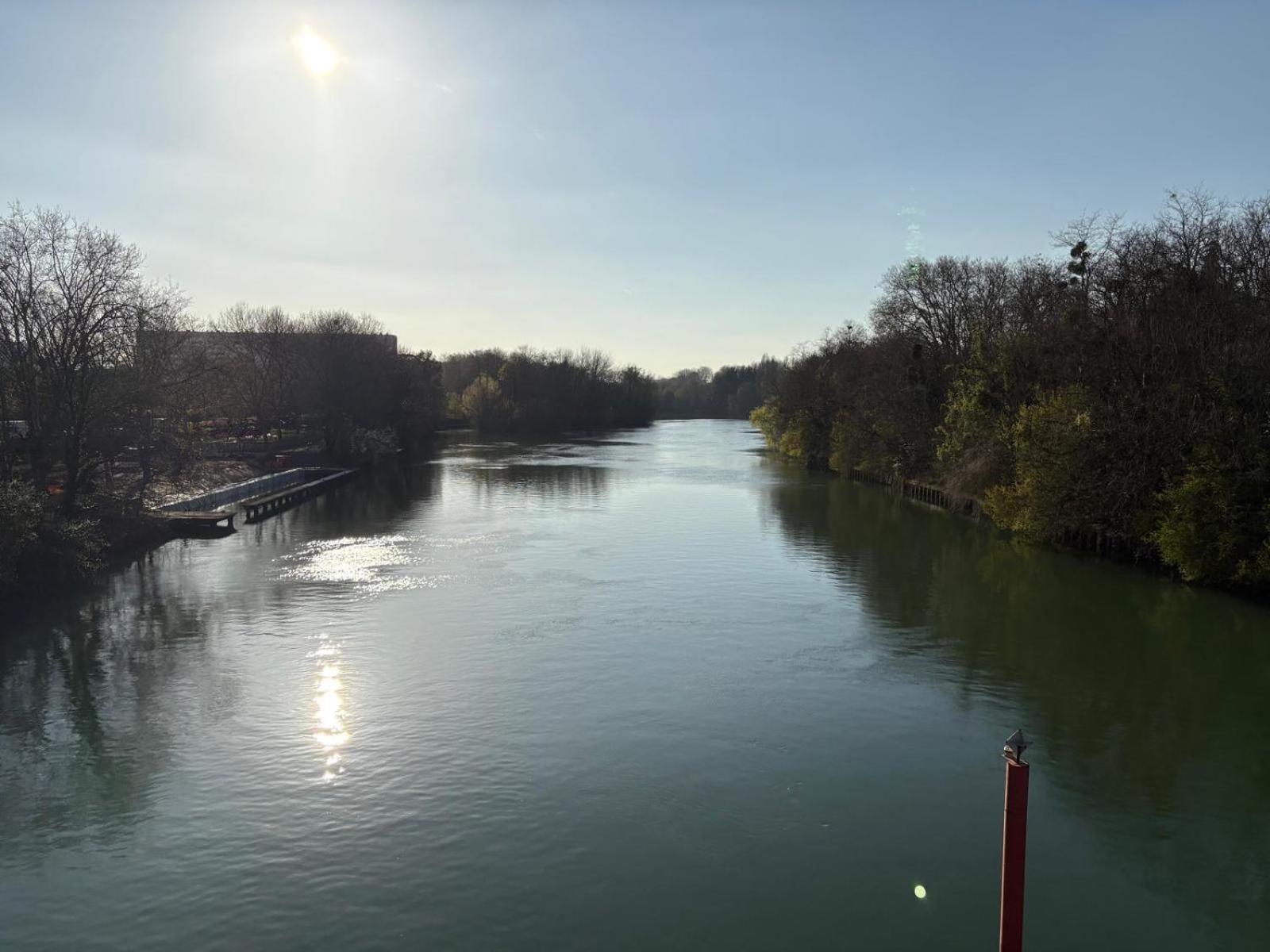 Escale-Marne Fr - 101 - Free Parking - Free Luggage Storage - All Equipped - Linen Included - Washing Machine - Luxury Eve Sleep Mattress 160X200 - 10Mn Walk Metro 8 - Rer A - Panoramic View - From 1 To 4 Guests Maisons-Alfort Bagian luar foto